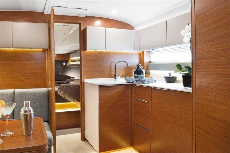 Bavaria S36 Interior